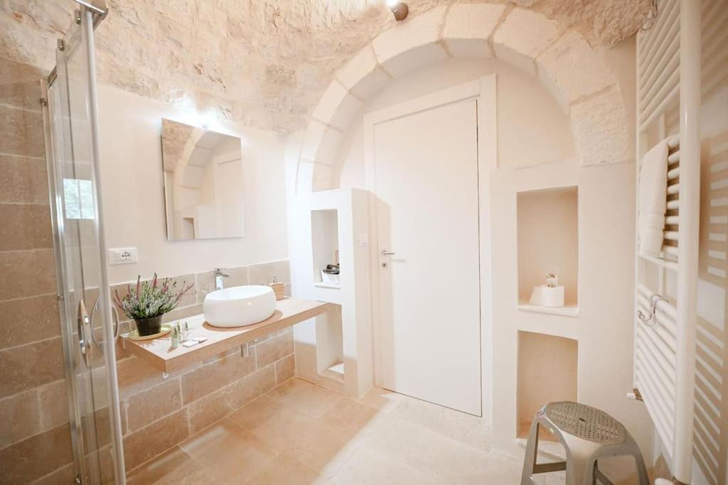 New Trulli Eden 101 With Private Pool And Jacuzzi Vila San Michele Salentino Exterior foto